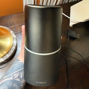 Anthropologie Vitruvi Stay Essential Oil Diffuser- 6/12/18 hour